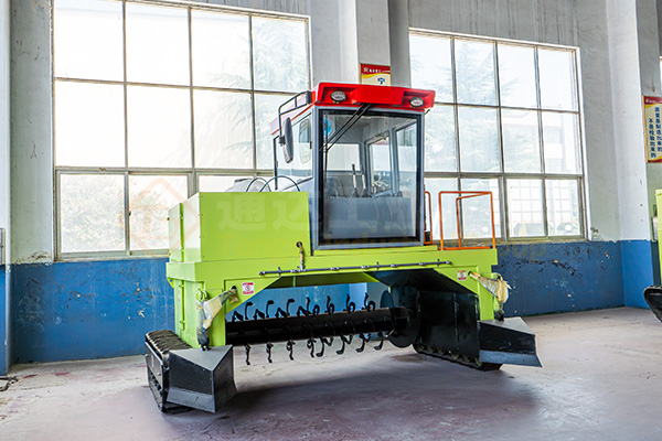 全液壓履帶式翻堆機1.jpg